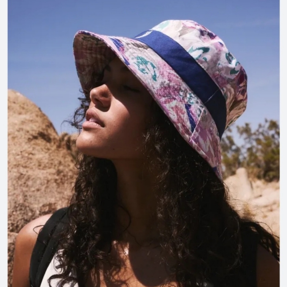 NWOT Women's FREE PEOPLE Movement Bucket Hat